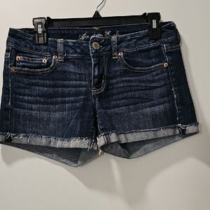American Eagle Outfitters Women's Jean Shorts‎ Size 4